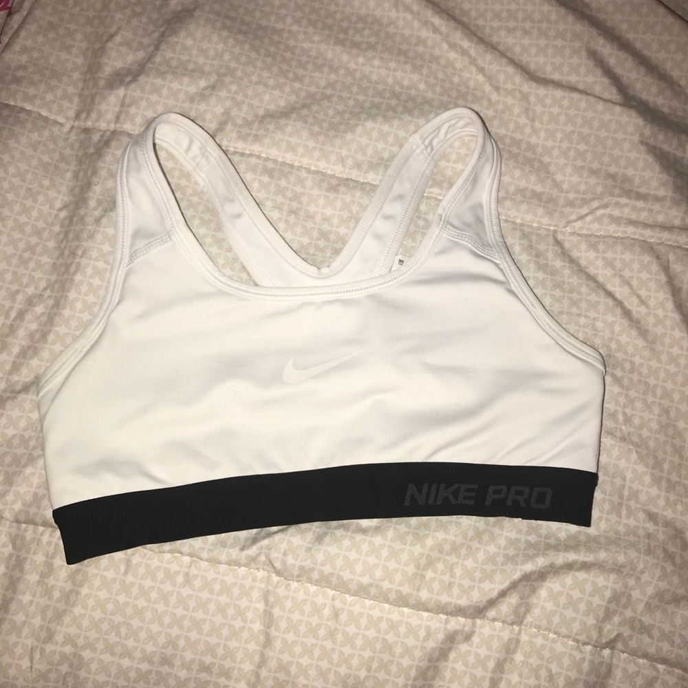 Nike sports bra